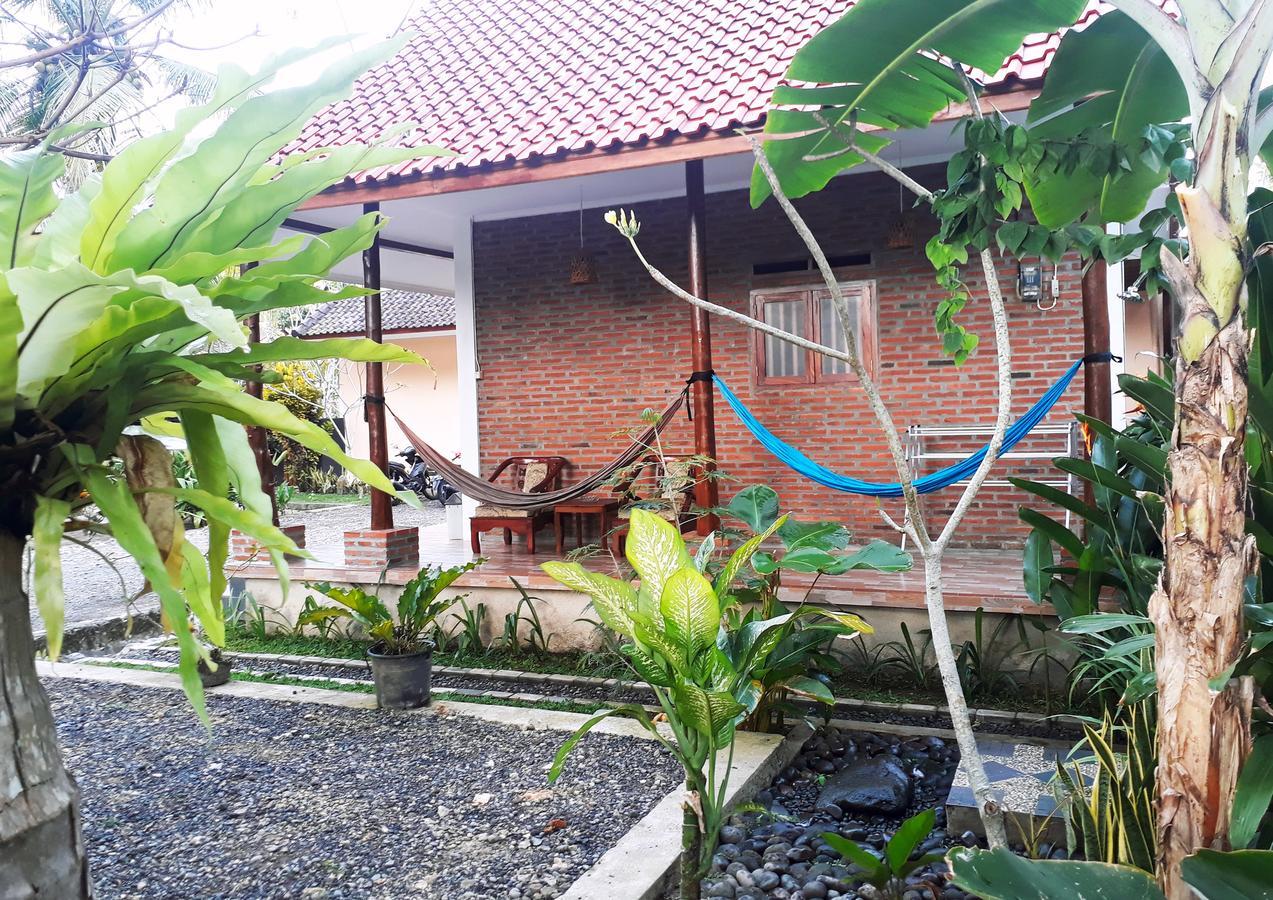 Ragha Homestay Batukaras Exterior foto